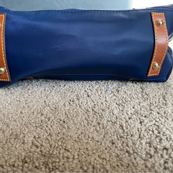 Dooney and Bourke Wayfarer Tote - Picture 3 of 8